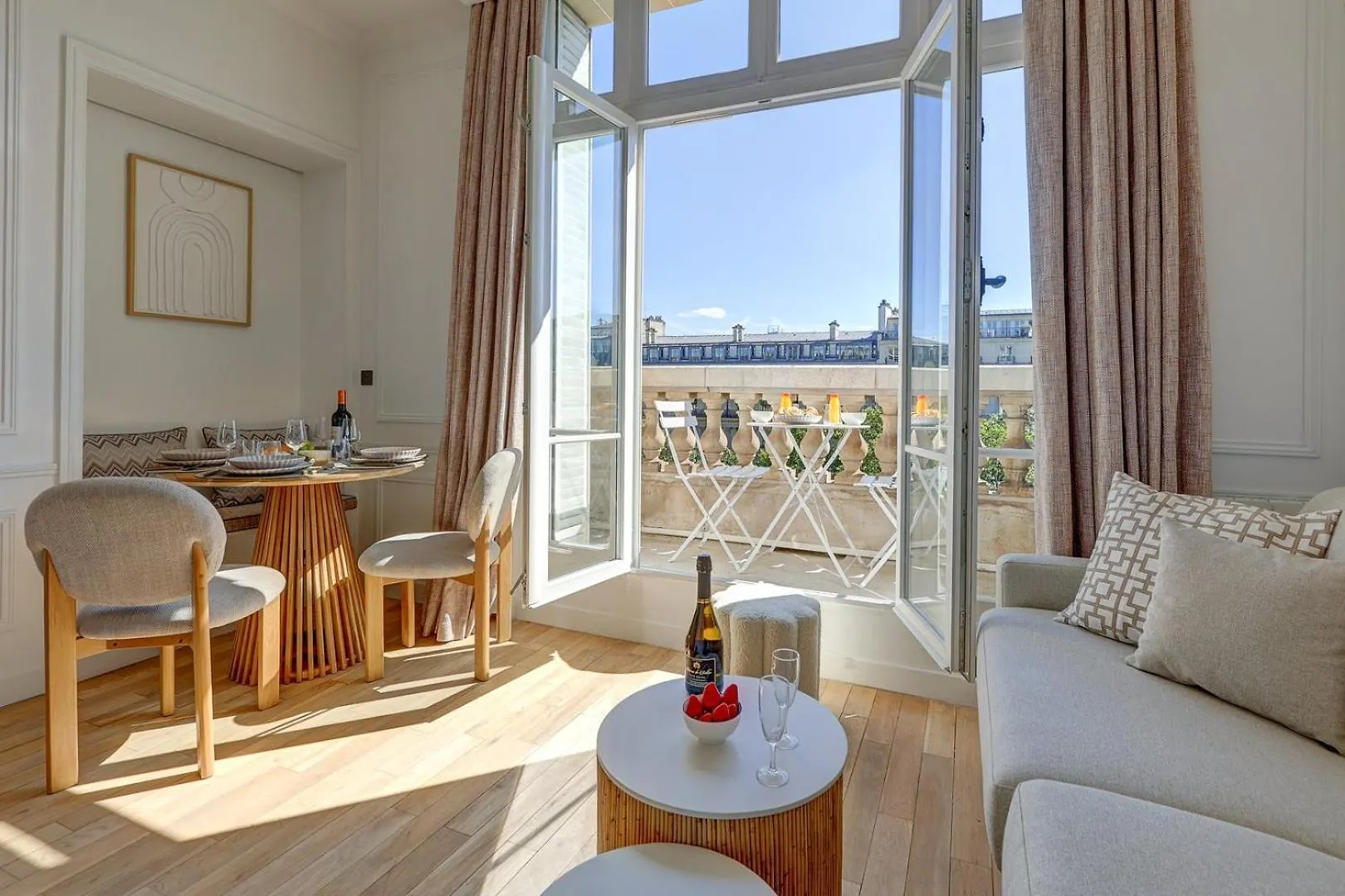 407 Suite Elysee 76- Superbe Vue Champs Elysees Paris 0*,